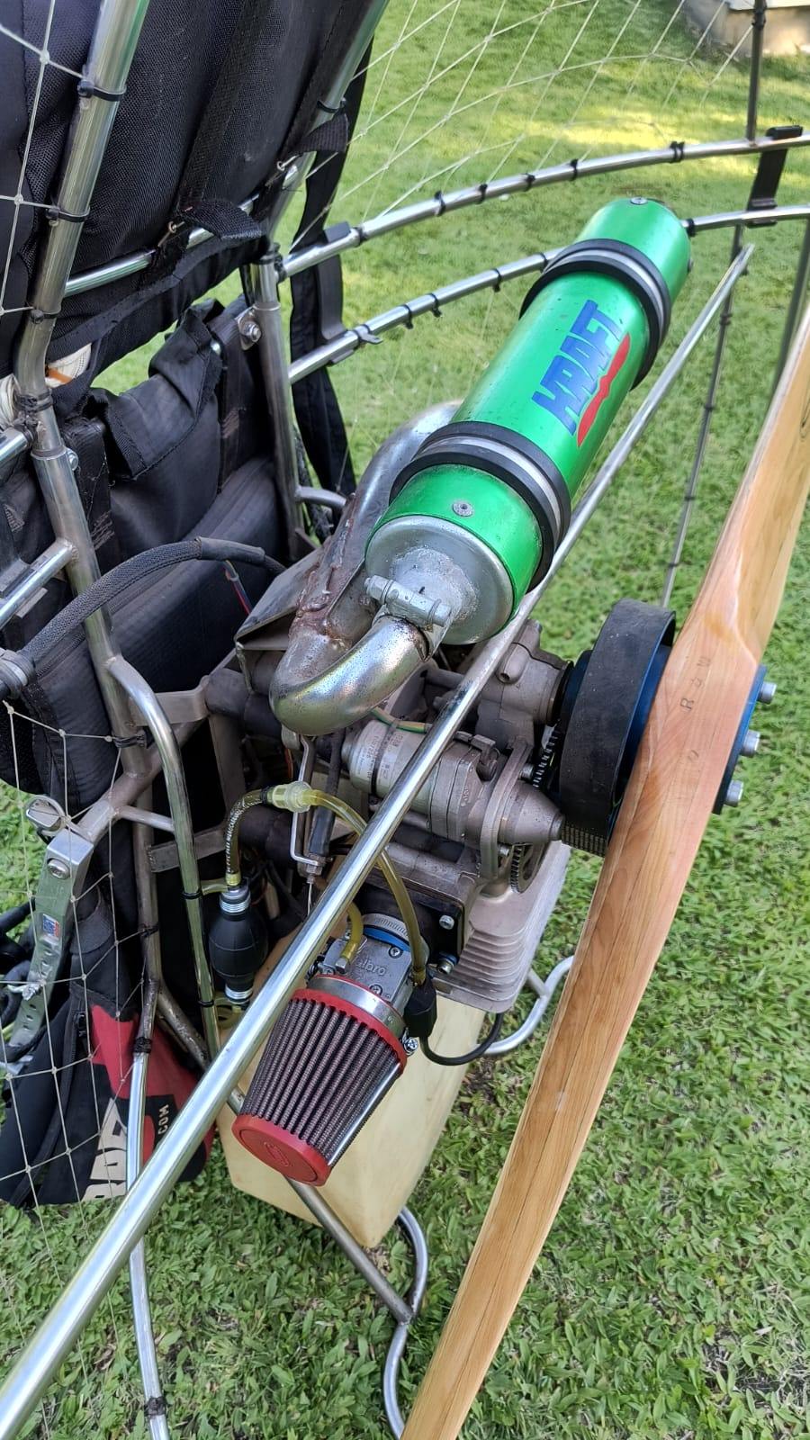 VENDO PARAMOTOR SIMONINI MINI 2 PLUS — foto 4