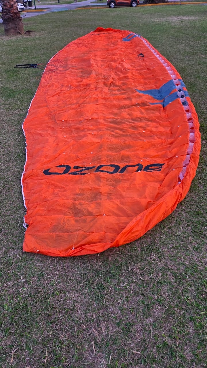Ozone Buzz Z7 ML 85-105 Kg - 100 horas — foto 6